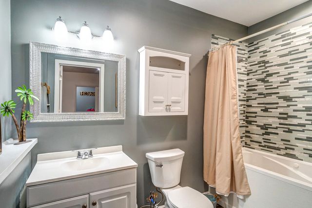 3001 Noble Court, Waco, KY 40385