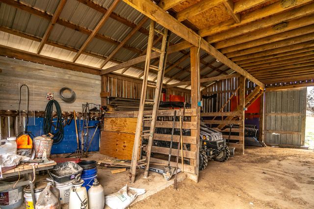 3001 Noble Court, Waco, KY 40385