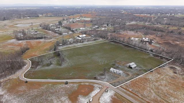 3001 Noble Court, Waco, KY 40385