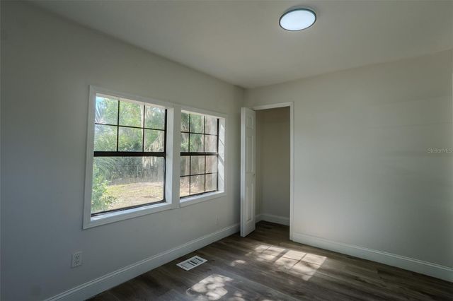 599 CAROLINA AVENUE, Fort Myers, FL 33905