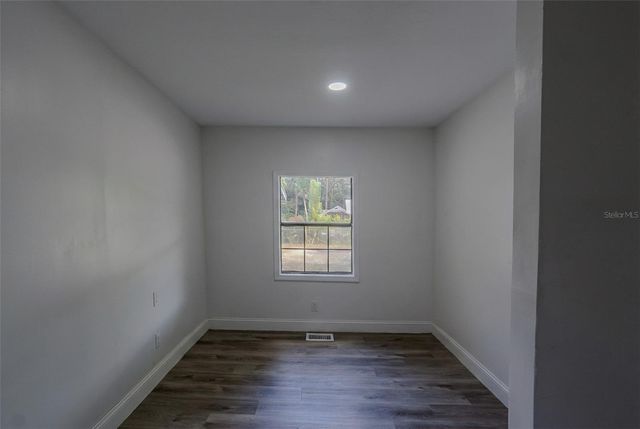 599 CAROLINA AVENUE, Fort Myers, FL 33905