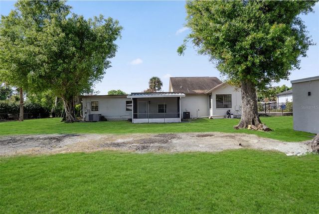 599 CAROLINA AVENUE, Fort Myers, FL 33905