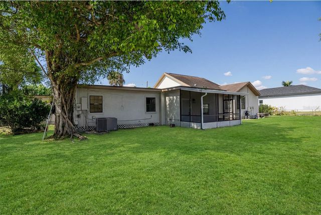 599 CAROLINA AVENUE, Fort Myers, FL 33905