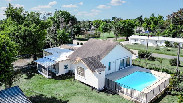 599 CAROLINA AVENUE, Fort Myers, FL 33905