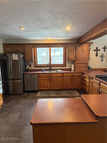 5138 Fisher Corinth Road, Farmdale, OH 44417