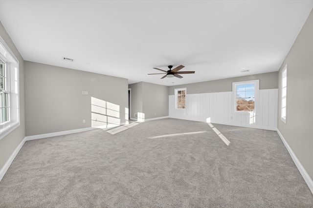 3 Earle St, Fairhaven, MA 02739