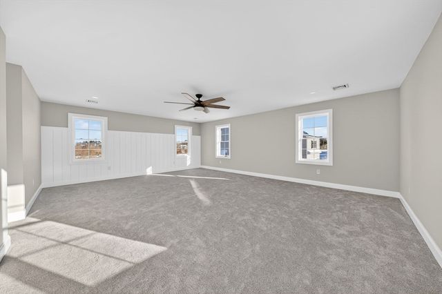 3 Earle St, Fairhaven, MA 02739