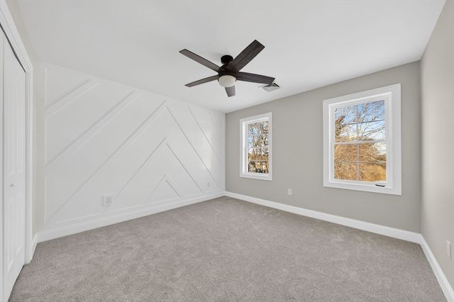 3 Earle St, Fairhaven, MA 02739