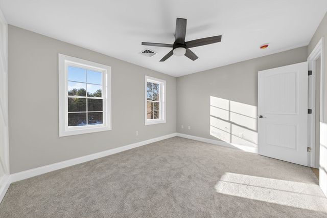 3 Earle St, Fairhaven, MA 02739