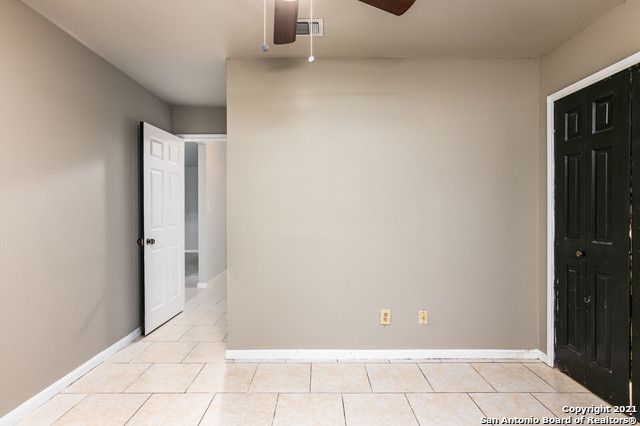 11843 Braesview Apt 301, San Antonio, TX 78213