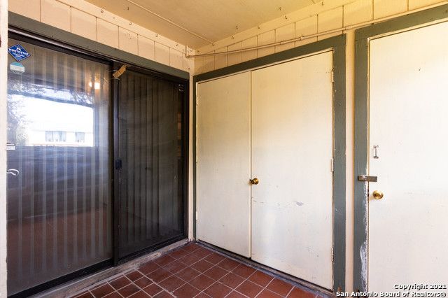 11843 Braesview Apt 301, San Antonio, TX 78213