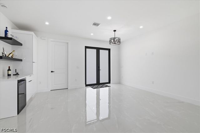 3010 37th ST SW, Lehigh Acres, FL 33976