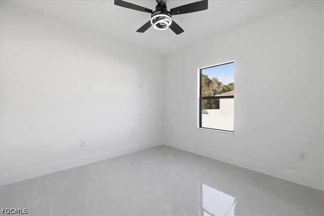 3010 37th ST SW, Lehigh Acres, FL 33976