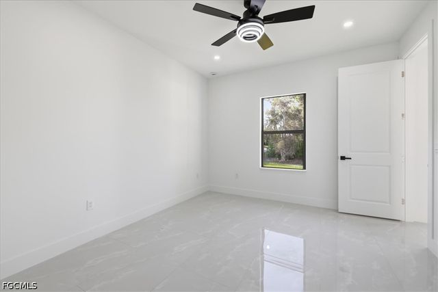 3010 37th ST SW, Lehigh Acres, FL 33976