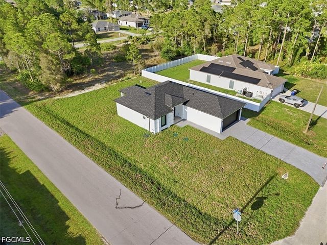 3010 37th ST SW, Lehigh Acres, FL 33976