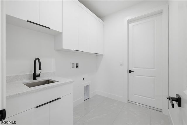 3010 37th ST SW, Lehigh Acres, FL 33976