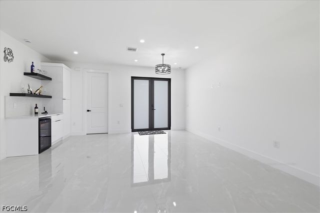 3010 37th ST SW, Lehigh Acres, FL 33976