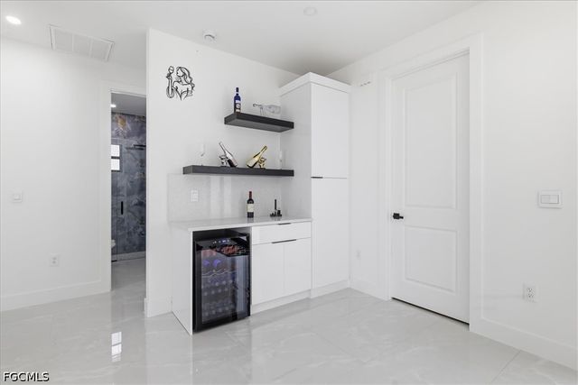 3010 37th ST SW, Lehigh Acres, FL 33976