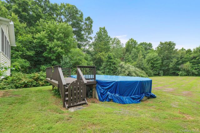 9 Barnes Drive, Wappingers Falls, NY 12590