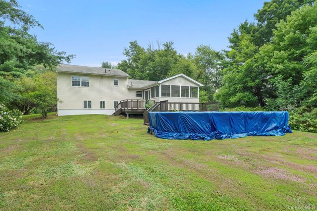 9 Barnes Drive, Wappingers Falls, NY 12590