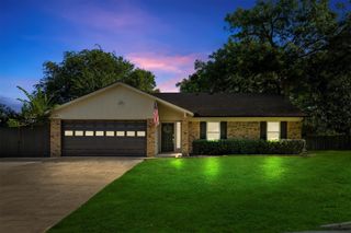 1916 Buckeye Drive, Flower Mound, TX 75028
