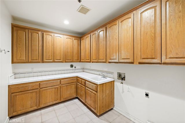 33741 Shamrock, San Juan Capistrano, CA 92675