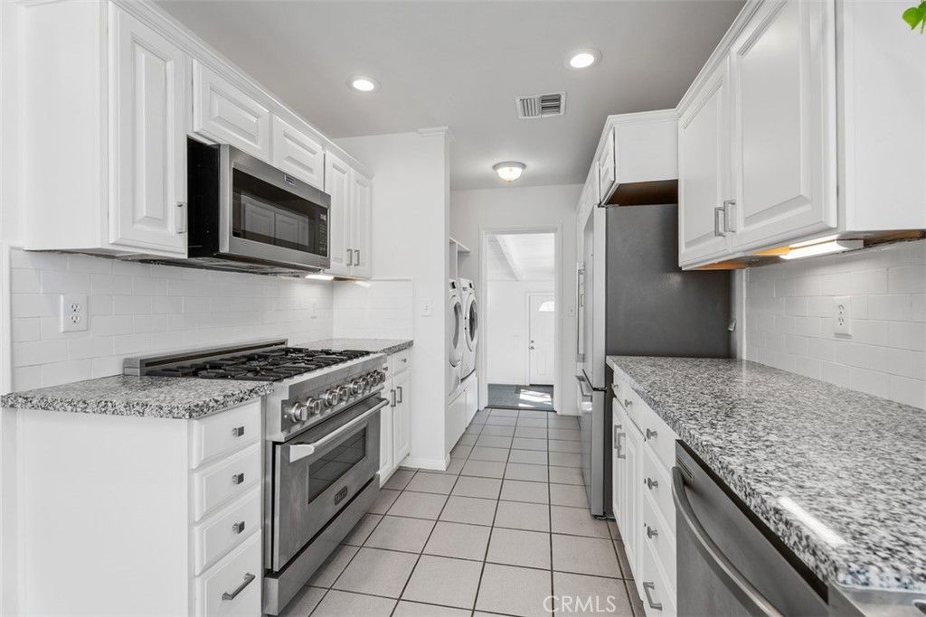 4702 Radnor Avenue, Lakewood, CA 90713 — photo 5