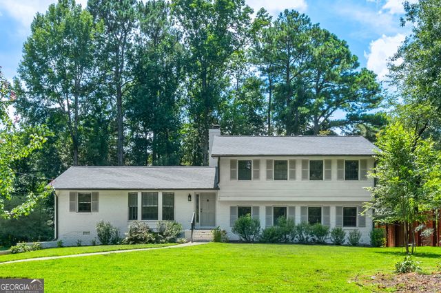 5599 Bend Creek Road, Atlanta, GA 30338