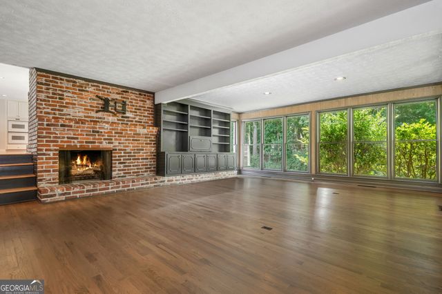 5599 Bend Creek Road, Atlanta, GA 30338