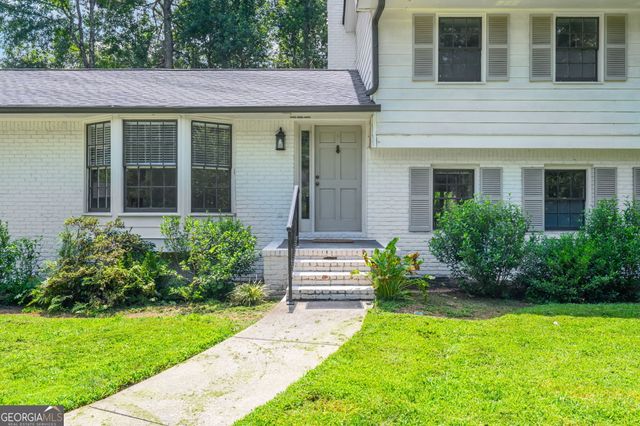 5599 Bend Creek Road, Atlanta, GA 30338