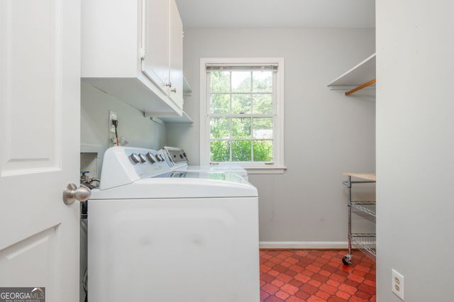 5599 Bend Creek Road, Atlanta, GA 30338