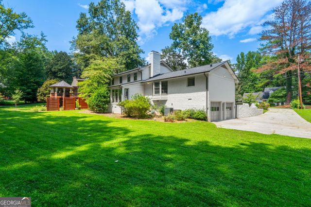 5599 Bend Creek Road, Atlanta, GA 30338
