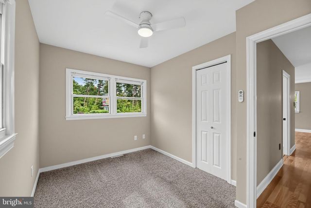 222 CROSS KEYS ROAD RD, Berlin, NJ 08009