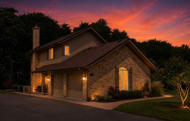 1206 Aberdeen Road, Inverness, IL 60067