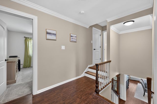 1206 Aberdeen Road, Inverness, IL 60067
