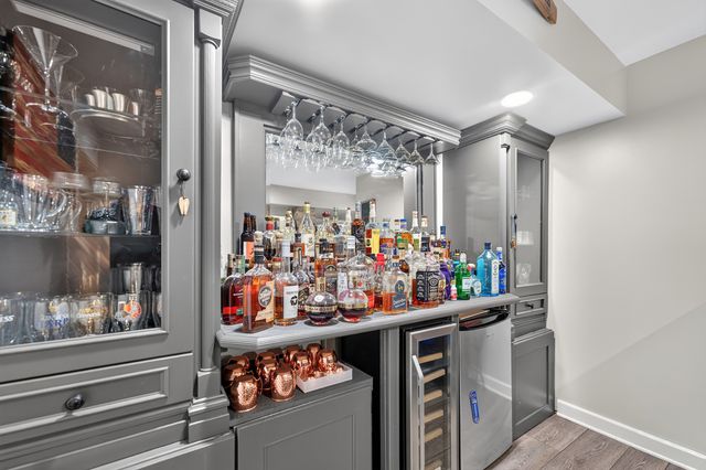 1206 Aberdeen Road, Inverness, IL 60067