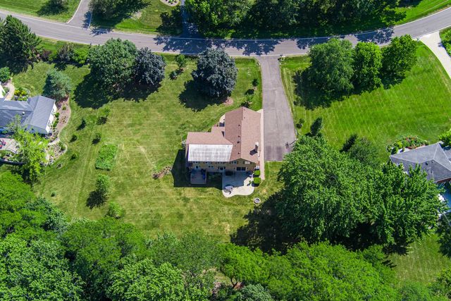 1206 Aberdeen Road, Inverness, IL 60067