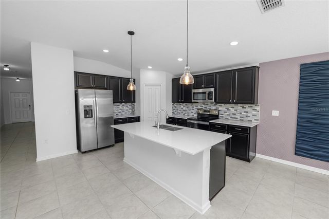 1431 LASSEN STREET, Haines City, FL 33844