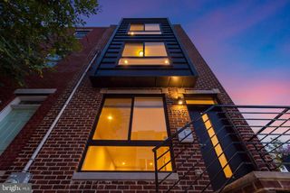 1239 S 17TH ST, Philadelphia, PA 19146