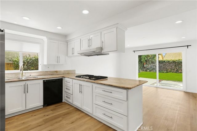 24 Clay, Irvine, CA 92620