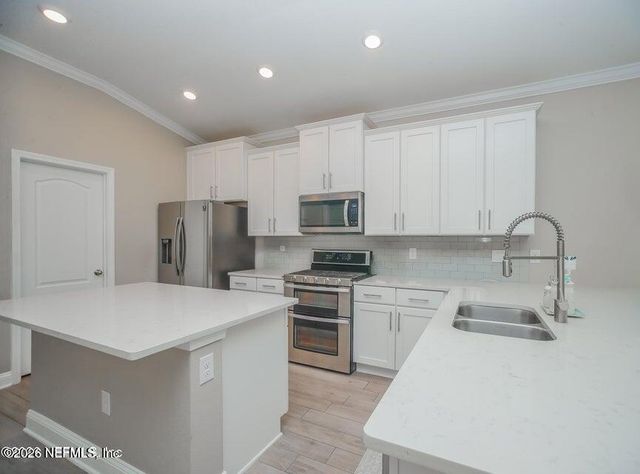 65 CREEKMORE Drive, St. Augustine, FL 32092