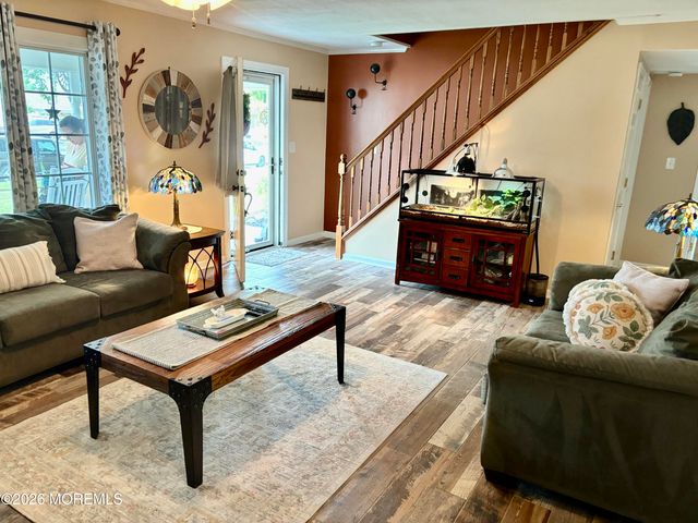 80 Andover Lane, Aberdeen, NJ 07747