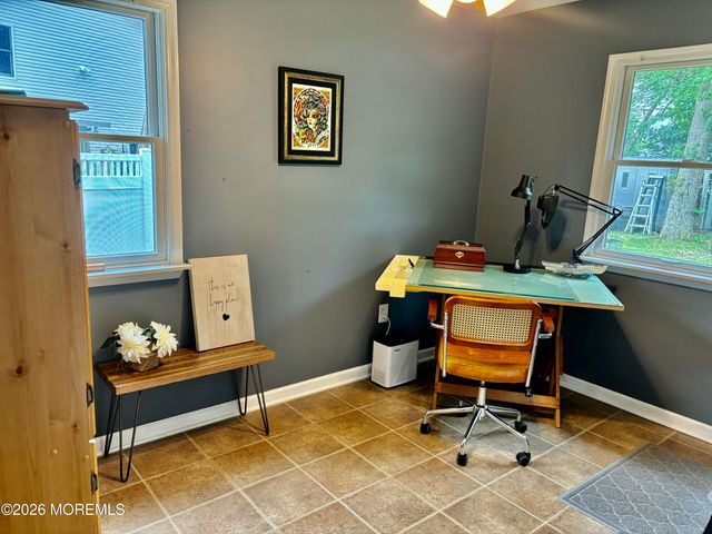 80 Andover Lane, Aberdeen, NJ 07747