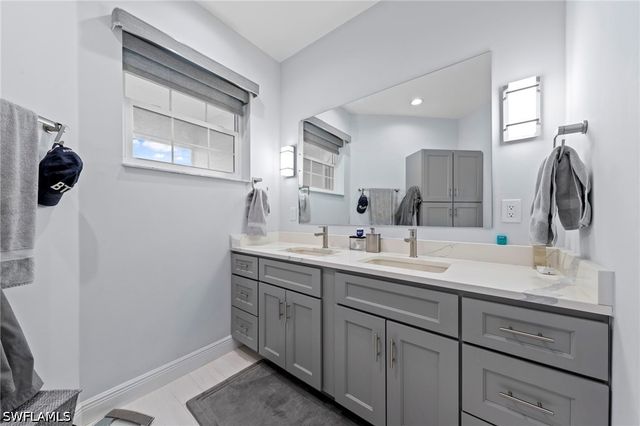 9170 Bayberry BEND 202, Fort Myers, FL 33908