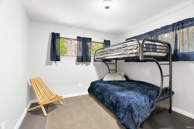 5255 E Bay Front Court, Monticello, IN 47960