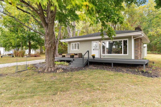 5255 E Bay Front Court, Monticello, IN 47960