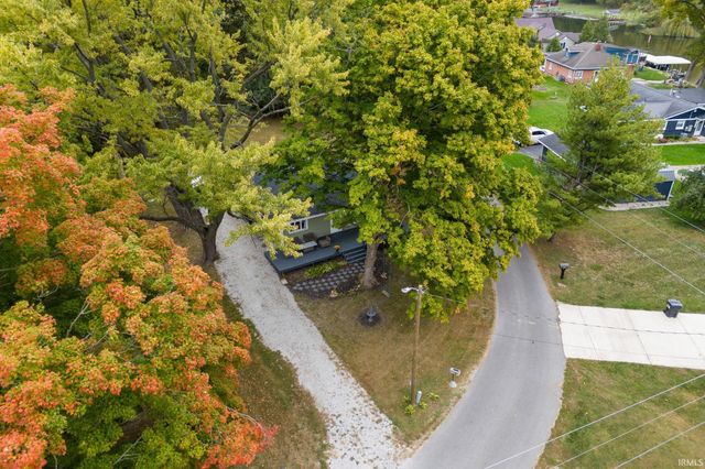 5255 E Bay Front Court, Monticello, IN 47960