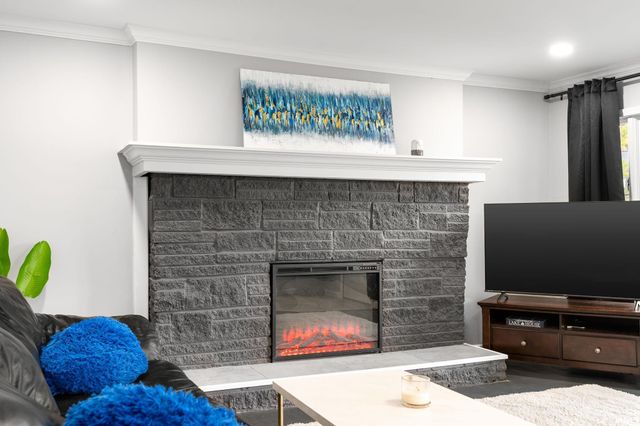 5255 E Bay Front Court, Monticello, IN 47960