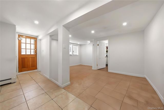 76 2nd Avenue, East Rockaway, NY 11518