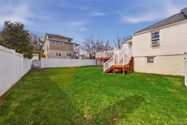 76 2nd Avenue, East Rockaway, NY 11518